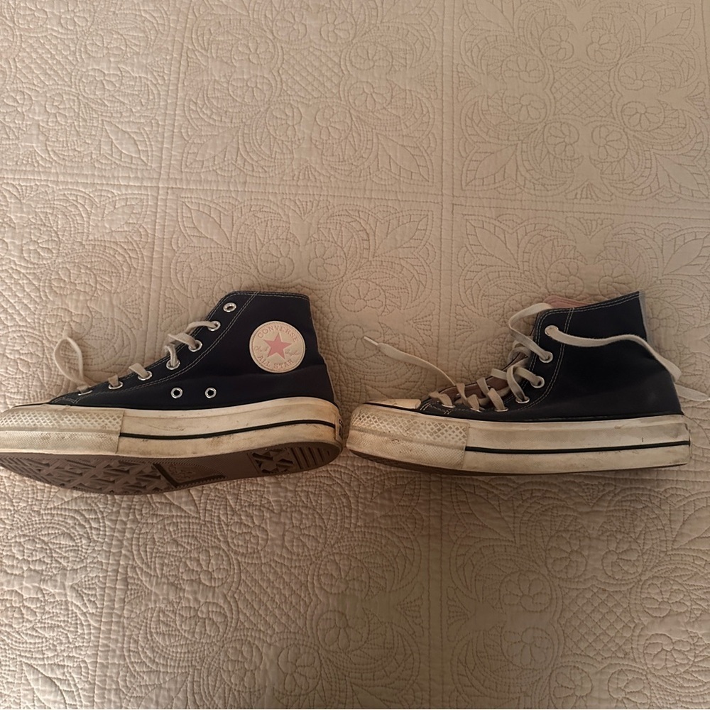 Converse Chuck Taylor All Star High Tops Navy Blue & Pink 8.5 Womens 6.5 Mens - Picture 5 of 11